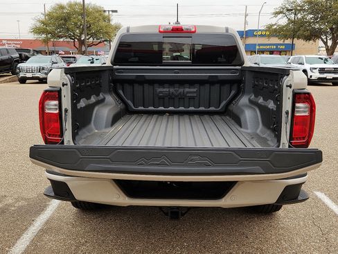 New 2026 GMC Canyon Elevation w/ Convenience Package image 7