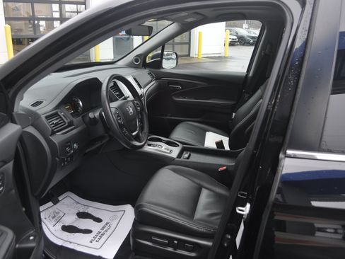 Certified 2023 Honda Ridgeline RTL image 16