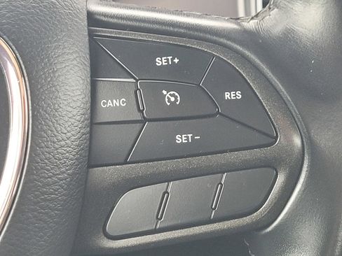 Used 2023 Dodge Charger SXT image 21