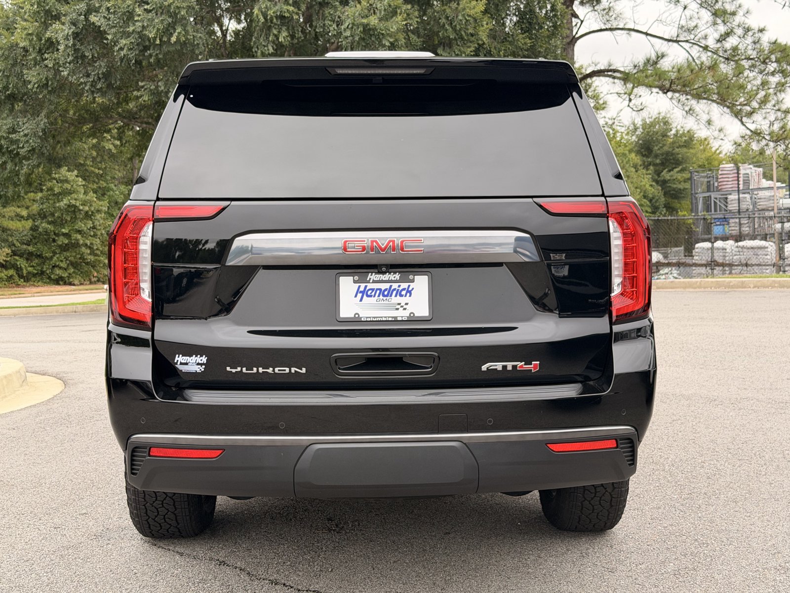 Used 2023 GMC Yukon AT4 w/ LPO, Floor Liner Package AWD/4WD image 11