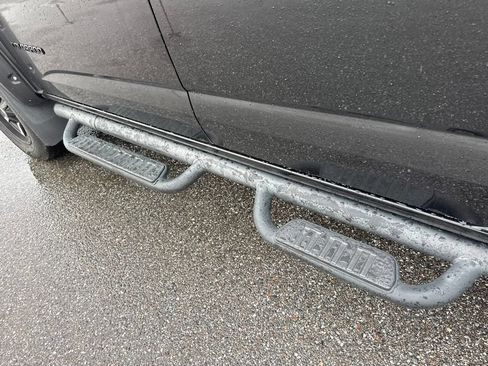 Used 2019 Chevrolet Colorado Z71 RWD image 11