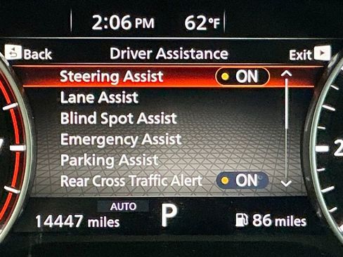 Used 2023 Nissan Rogue SV w/ SV Premium B Package image 10