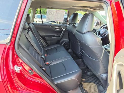 Used 2021 Toyota RAV4 Limited AWD/4WD image 14