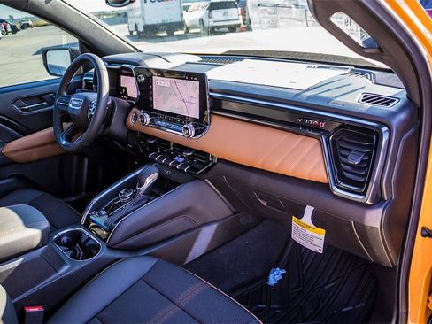 New 2026 GMC Canyon AT4 image 12