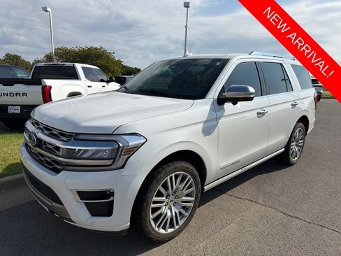 Used 2023 Ford Expedition Platinum AWD/4WD image 1