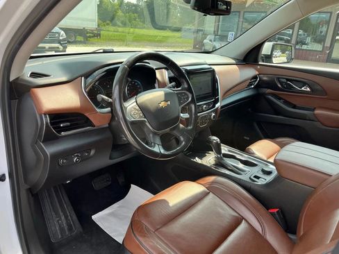 Used 2019 Chevrolet Traverse High Country w/ LPO, Floor Liner Package image 10