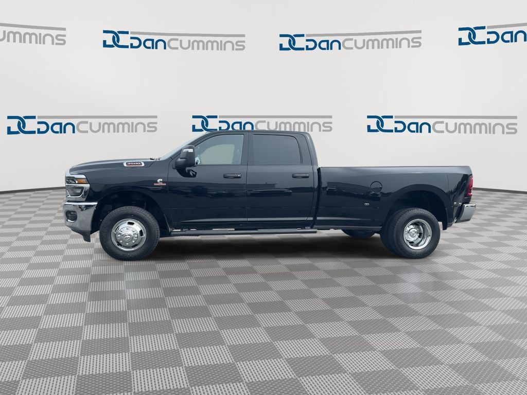 Used 2026 RAM 3500 Tradesman AWD/4WD image 5
