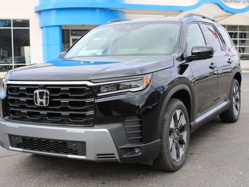 New 2026 Honda Pilot Elite image 2