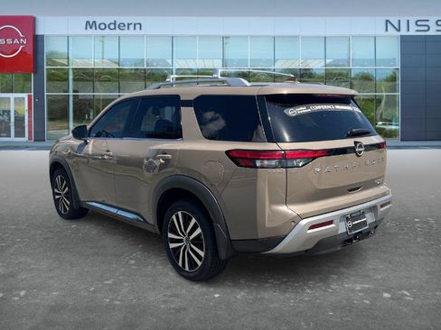 Certified 2023 Nissan Pathfinder Platinum AWD/4WD image 7
