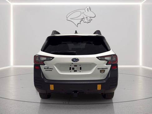 Used 2022 Subaru Outback Wilderness w/ Wilderness Package AWD/4WD image 4
