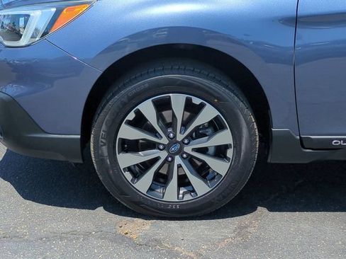 Used 2015 Subaru Outback 2.5i Limited AWD/4WD image 11