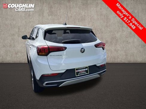 Used 2021 Buick Encore GX Preferred w/ Cold Weather Comfort Package FWD image 11