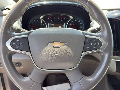 Used 2018 Chevrolet Traverse LT w/ LPO, Cargo Package FWD image 13