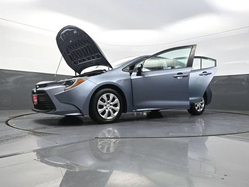 Used 2024 Toyota Corolla LE FWD image 41