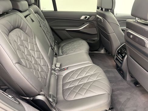 New 2026 BMW X7 xDrive40i w/ M Sport Package AWD/4WD image 24