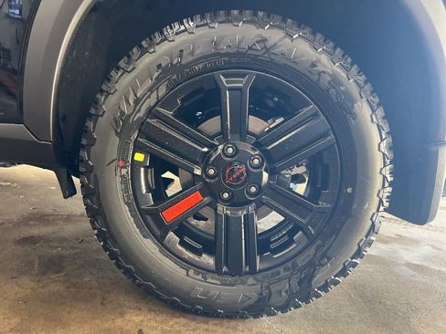 New 2026 Nissan Rogue SV w/ Rock Creek Premium Package AWD/4WD image 22