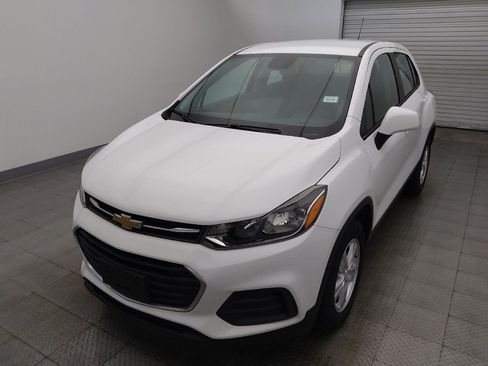 Used 2020 Chevrolet Trax LS w/ LPO, Cargo Package FWD image 15