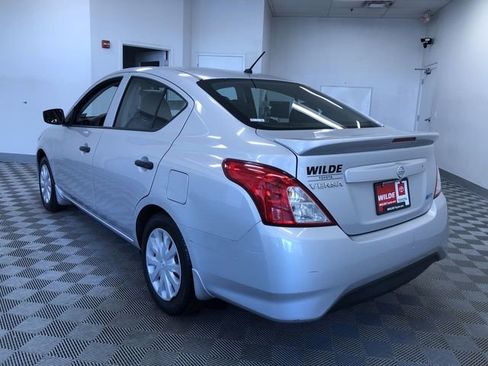 Used 2016 Nissan Versa S Plus FWD image 13