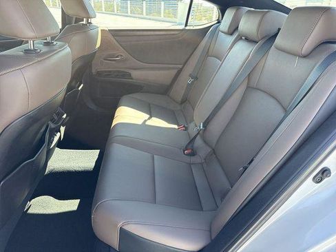 Certified 2023 Lexus ES 350 w/ Premium Package FWD image 23