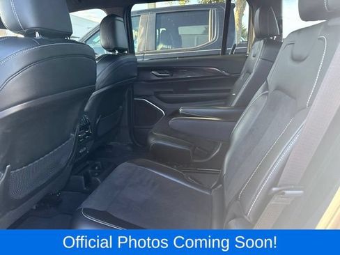 Used 2021 Jeep Grand Cherokee L Laredo AWD/4WD image 5