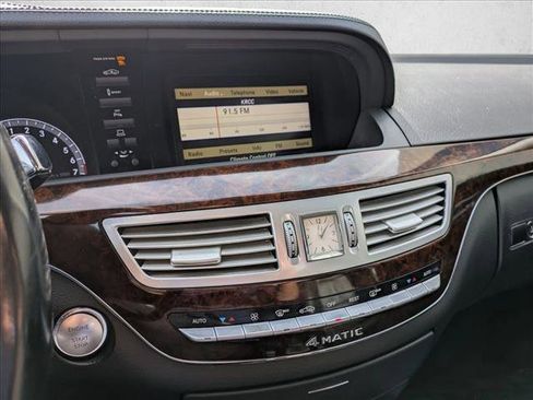 Used 2013 Mercedes-Benz S 550 4MATIC image 12