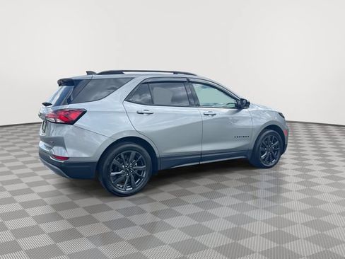 Certified 2023 Chevrolet Equinox RS FWD image 12