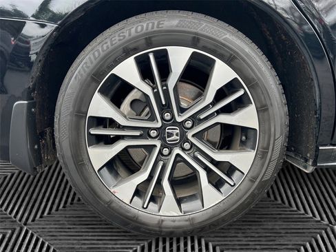 Used 2025 Honda Odyssey Elite image 12