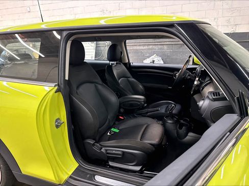 Used 2023 MINI Cooper S FWD image 10