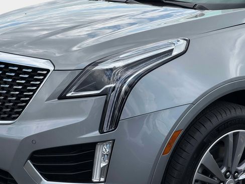 Certified 2025 Cadillac XT5 Premium Luxury FWD image 27