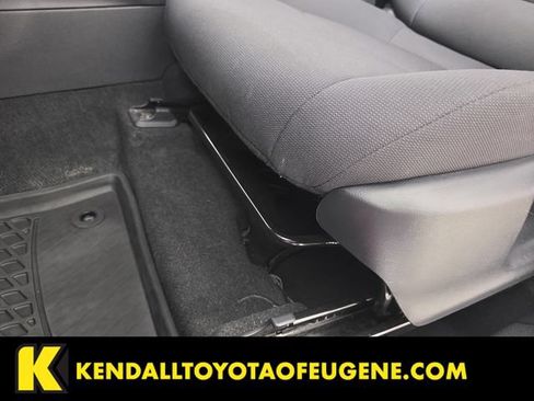 Used 2024 Toyota Corolla Cross LE AWD/4WD image 25