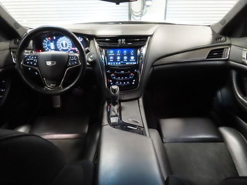 Used 2019 Cadillac CTS V w/ Luxury Package image 23