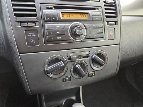 Used 2009 Nissan Versa 1.8 S w/ PWR Pkg image 20