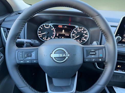 New 2026 Nissan Rogue SV image 21