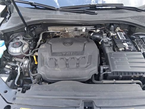 Used 2022 Volkswagen Tiguan SEL R-Line AWD/4WD image 31