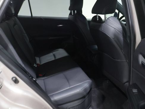 Used 2021 Toyota Venza XLE w/ Softex Package AWD/4WD image 21