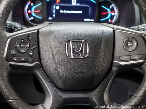Used 2022 Honda Pilot Sport image 19