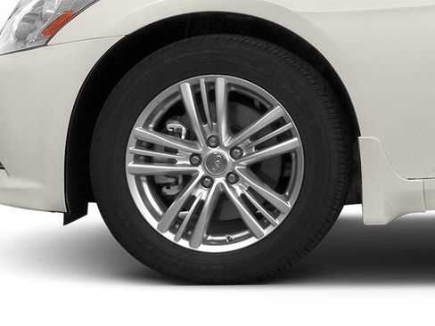 Used 2013 INFINITI G37 Journey w/ Premium Pkg image 14