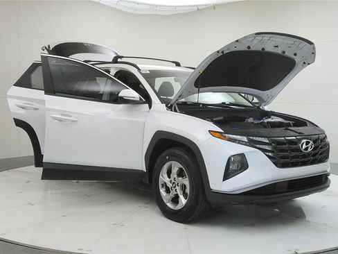 Used 2023 Hyundai Tucson SEL w/ Cargo Package image 9