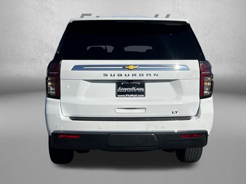 Used 2024 Chevrolet Suburban LT AWD/4WD image 6
