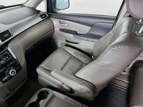 Used 2011 Honda Odyssey EX-L image 23