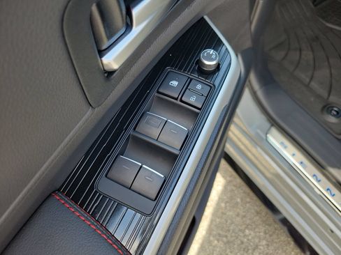 New 2026 Toyota Sienna XSE FWD image 16