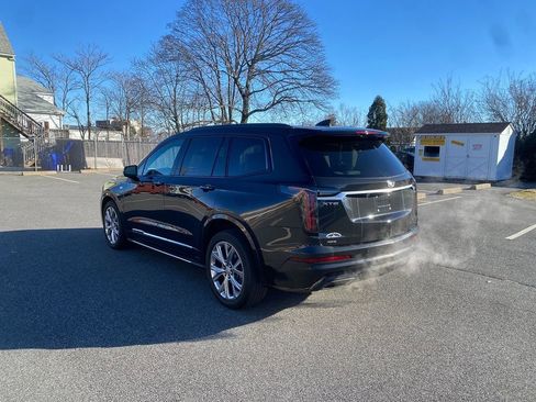 Used 2020 Cadillac XT6 Sport image 8