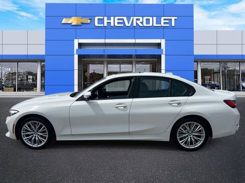 Used 2023 BMW 330i xDrive Sedan AWD/4WD image 5