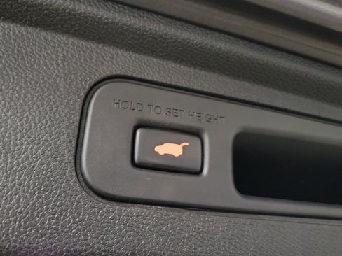 Used 2019 Honda Odyssey Touring image 11