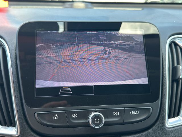 Used 2021 Chevrolet Malibu LT FWD image 24