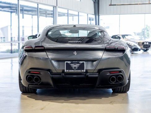Used 2024 Ferrari Roma RWD image 5
