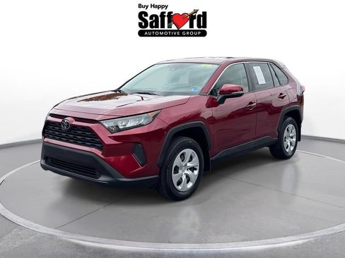 Used 2022 Toyota RAV4 LE FWD image 1