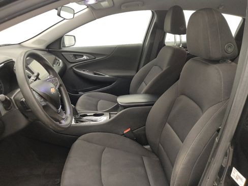 Used 2019 Chevrolet Malibu LS FWD image 17