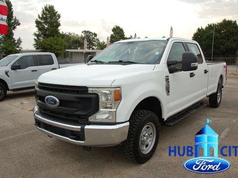 Used 2022 Ford F250 XL w/ Power Equipment Group AWD/4WD image 1