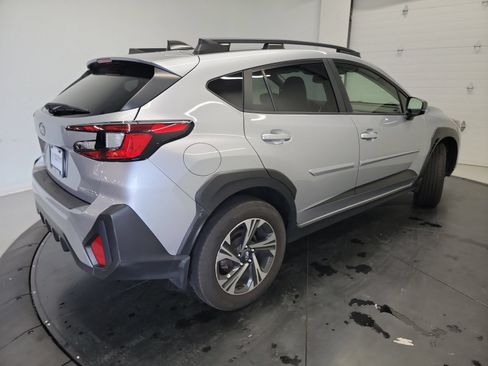 Used 2024 Subaru Crosstrek 2.0i Premium AWD/4WD image 9